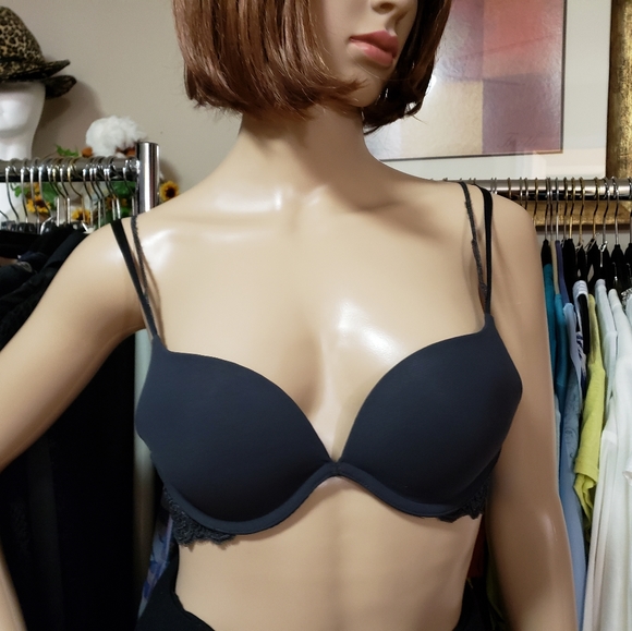 Victoria's Secret Other - 🛍 Victoria's Secret " Very Sexy" Push -Up Bra